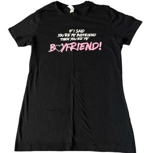 Black graphic tee size medium